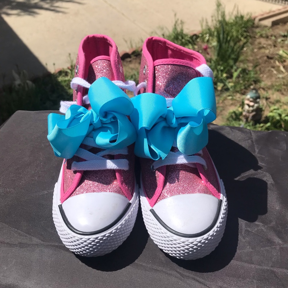 Jo Jo siwa bow shoes